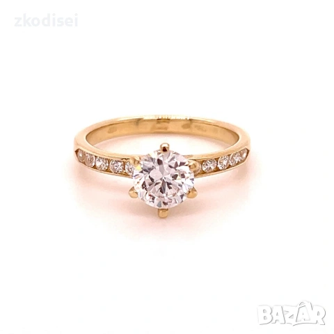 Златен дамски пръстен 3,13гр. размер:55 14кр. проба:585 модел:36343-3