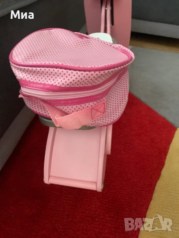 Розов скутер Janod за баланс с чанта, снимка 9 - Детски велосипеди, триколки и коли - 50784683