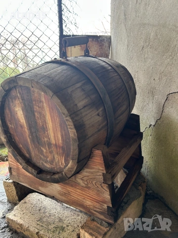 Буре с стойка