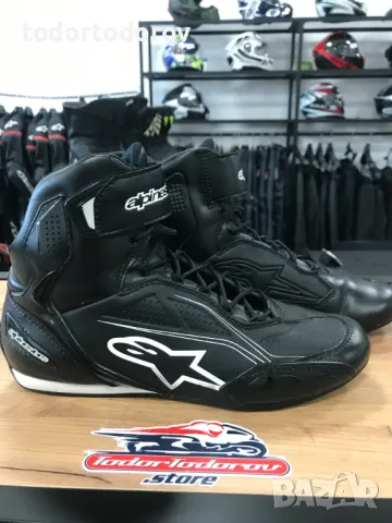 Мото боти ALPINESTARS FASTER-3 BLACK/WHITE ,номер 43,като нови, снимка 2 - Аксесоари и консумативи - 47074704