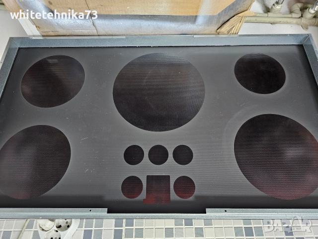 Стъкло от индукционен котлон Miele KM 5997, снимка 2 - Котлони - 53020472