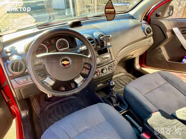 Chevrolet Aveo 1.4 Газов Инжекцион 2010г, снимка 13 - Автомобили и джипове - 52981847