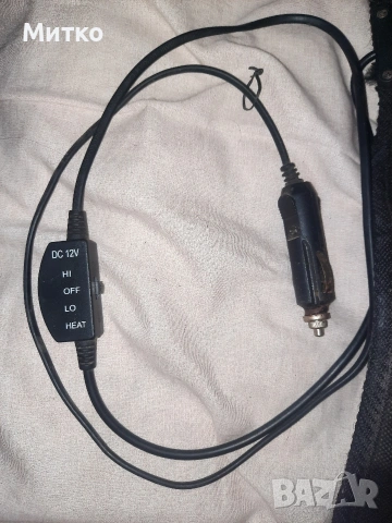 Подгряваща постелка на 12 волта за автомобилна седалка, снимка 3 - Аксесоари и консумативи - 53142278