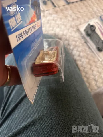 Hotwheels 1996-перфектен, снимка 3 - Колекции - 49670419