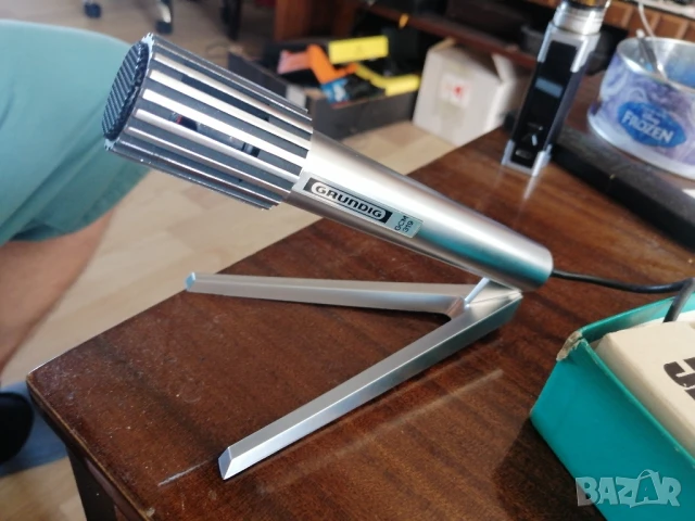 Ретро микрофон GRUNDIG GCM 319, снимка 2 - Микрофони - 50889896