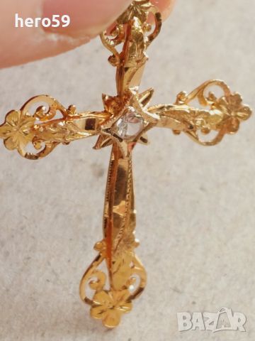 Стар златен 18к кръст , снимка 8 - Колиета, медальони, синджири - 45674276