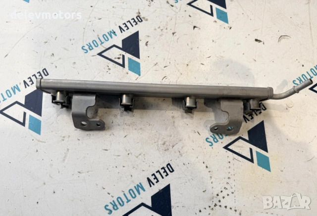 175200117R горивна рейка от Dacia Dokker 1.6i, 109 ph., 5sp., 15 000 km, 2021, euro 6D, снимка 2 - Части - 53032815