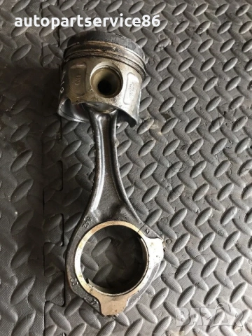 Бутало с биела за Mercedes W906 Sprinter 3.0 CDI 318 Om642 (2006-2011)