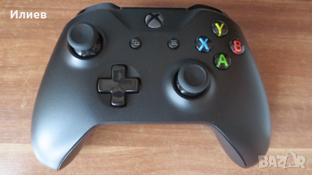 Microsoft Xbox Controller + Wireless Adapter, снимка 4 - Аксесоари - 53411301