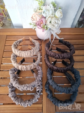 Диадеми , снимка 10 - Аксесоари за коса - 51829989