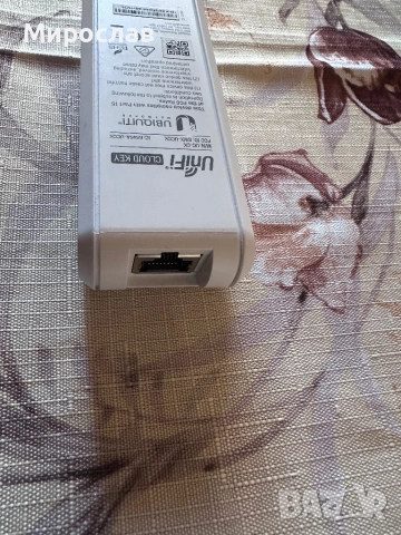 Ubiquiti UniFi Cloud Key UC-CK, SoC процесор, 1GB RAM, 1x Lan1000, PoE, снимка 2 - Мрежови адаптери - 52108409
