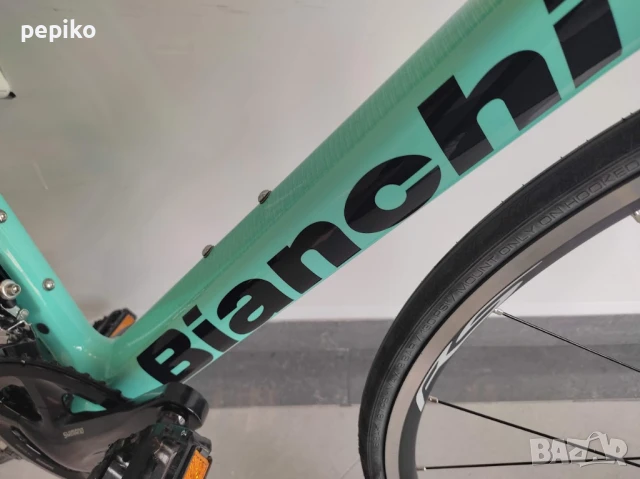 Продавам колела внос от Германия НОВ карбонов шосеен велосипед BIANCHI 28 цола  SHIMANO 105, снимка 3 - Велосипеди - 50717740