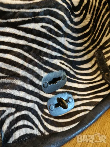 Vera pele чанта с естествена кожа от зебра, снимка 3 - Чанти - 50304071