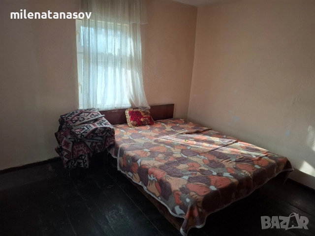 къща в село плаково.