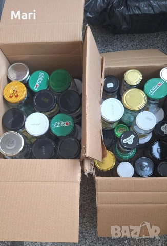 Подарявам буркани и бутилки , снимка 2 - Буркани, бутилки и капачки - 54136708