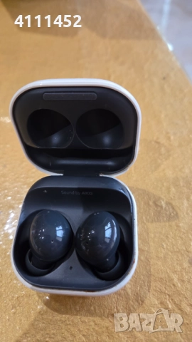 samsung galaxy buds, снимка 3 - Bluetooth слушалки - 51446814