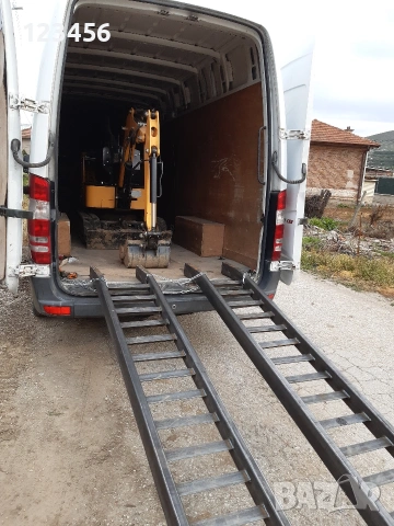 рампи пътеки за малки багери