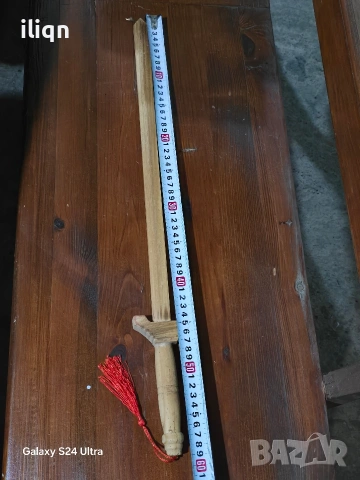 Дървен нов меч сувенир. Цена 4,99 евро. За Севлиево безплатна доставка. , снимка 4 - Антикварни и старинни предмети - 53917870