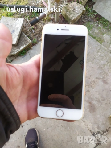 Телефон iPhone 7