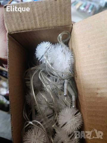 Многоцветни коледни LED лампички с топчета с щепсел- Многоцветни, дължина - 5м ,28 бр. лампички., снимка 7 - Лед осветление - 52711254