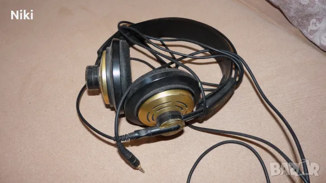AKG  K141 STUDIO, снимка 4 - Слушалки и портативни колонки - 50060439