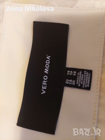 Vero moda преходно палто за мокро време с качулка XS бежово. Перфектно, снимка 3 - Палта, манта - 46433296