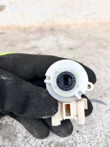 Клеморед за Тойота Авенсис T27. Дизел. 2012г