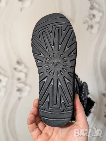 ботуши UGG MABEL BAILEY BOW CLASSIC номер 38 , снимка 14 - Дамски ботуши - 52942397