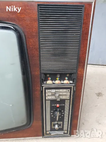 Лампов телевизор Електрон 714д , снимка 2 - Антикварни и старинни предмети - 49695301