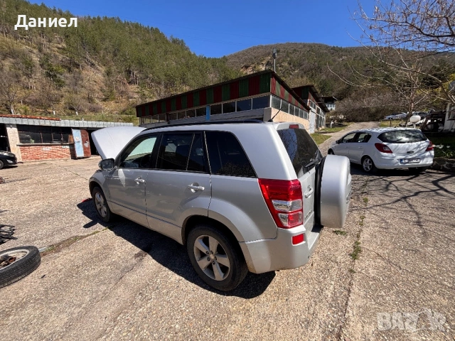 Сузуки Гранд Витара 2009 1.9 , снимка 3 - Автомобили и джипове - 54115068