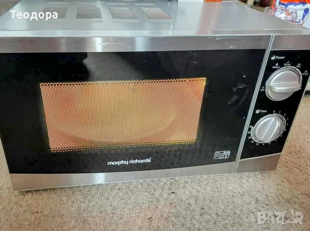 Микровълнова Morphy Richards 