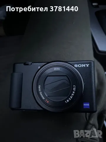 Цифров фотоапарат SONY ZV1B 24-70MM 20.1 MPx, ОПТИЧНО ПРИБЛИЖЕНИЕ 2.7, WI-FI, ЧЕРЕН, снимка 1 - Фотоапарати - 49519133