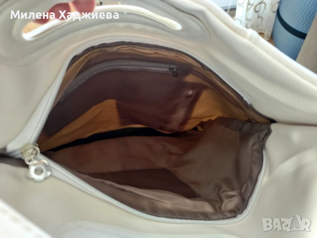 Дамска чанта с метални елементи, снимка 7 - Чанти - 54080080
