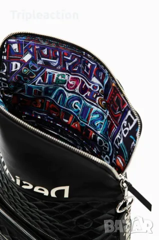 Нова Раница Desigual,черна, голям и удобен размер, снимка 4 - Раници - 47733067