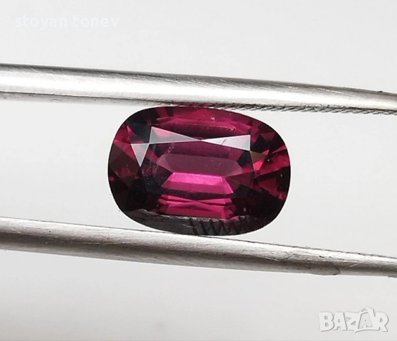 Сертифициран естествен пурпурно-розов шпинел 1,75 карата! , снимка 5 - Други - 54153194