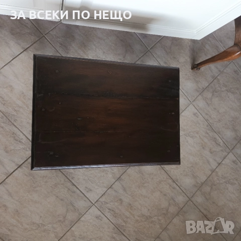 ЧУДЕСНА ВИНТИДЖ МАСИЧКА ПОМОЩНА ОТ МАСИВ МАХАГОН, снимка 6 - Маси - 52753147