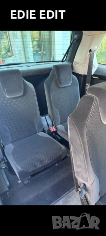 Citroen grand C4 Picasso Avtomatik 2.0dizel обслужен много запазен без никакви ръжди , снимка 11 - Автомобили и джипове - 54110603