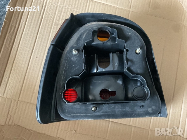 VW Golf 3 / III / mk3 -?десен стоп, снимка 3 - Части - 53992768