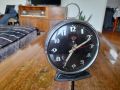 Стар настолен часовник,будилник Polaris, снимка 1 - Антикварни и старинни предмети - 45764557