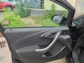Opel Astra 2012, снимка 13