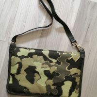 Moncler clutch Оригинал, снимка 3 - Чанти - 45873746