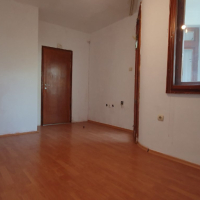 Собственик продава четиристаен апартамент в гр. Пловдив, снимка 7 - Aпартаменти - 42384256