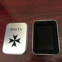 Метална кутийка от Малта , снимка 2 - Антикварни и старинни предмети - 45004761