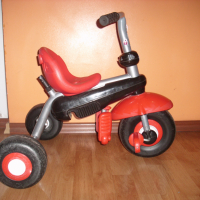 Smart Trike Детско  колело,триколка с педали Смарт Трайк .Промо цена, снимка 1 - Детски велосипеди, триколки и коли - 45007194