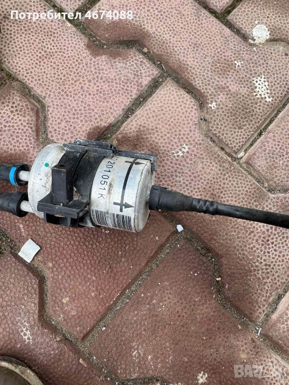 Оригинален бензинив филтър на 500км. + поставка Ваг груп Vag grup само за 15лв. 1k0201051k, снимка 1