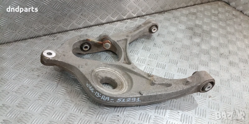 Носач Mercedes ML W166 2013г.(заден десен)	, снимка 1