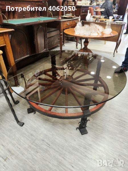 Кръгла холна маса, опушено стъкло, ковано желязо, снимка 1