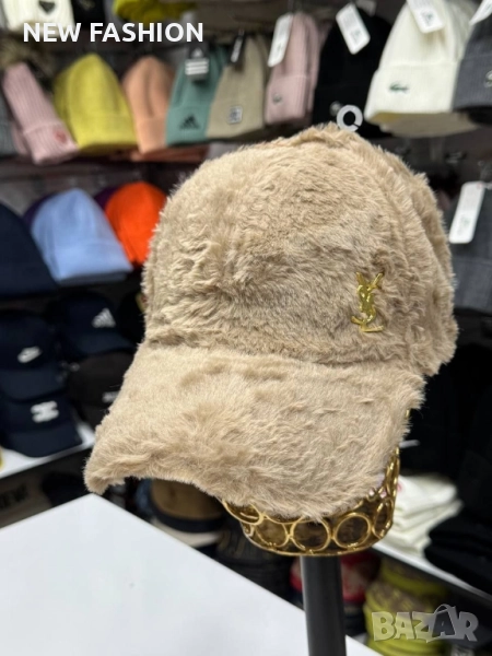 Дамски Шапки ✨ Yves Saint Laurent ✨ Gucci , снимка 1