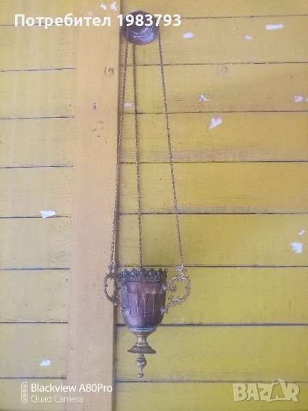 Старо бронзово кандило с грифони., снимка 1