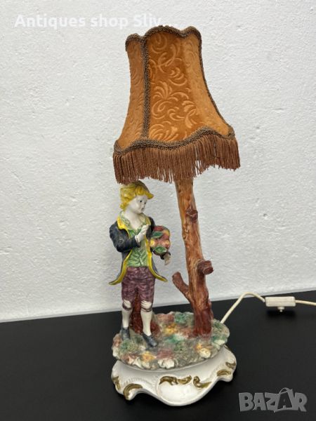 Настолна порцеланова лампа с фигура - Capodimonte. №5290, снимка 1